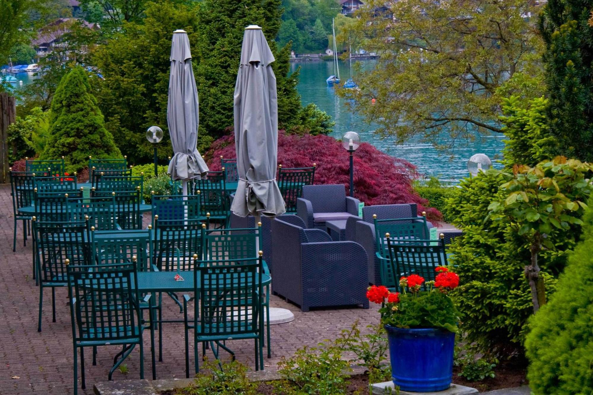 Seehotel Boutique Jaegerhof-Hubertus Faulensee Exterior photo